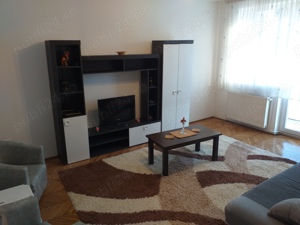 Vand Apartament 2 camere  - imagine 6