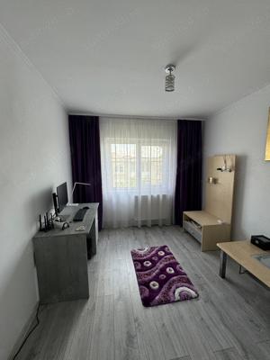 Inchiriez apartament 3 camere - zona centrala (Tache Ionescu) - imagine 9