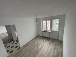 Vând apartament str botizului 60 mp etaj4  - imagine 7