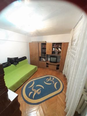 Vand apartament cu 2 camere, decomandat - imagine 5