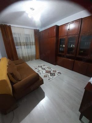 Vand apartament cu 2 camere, decomandat - imagine 9