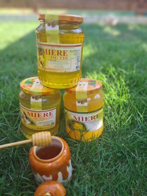 miere de albine salcâm, tei ,polifloră și mană