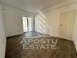 Apartament cu 2 camere etaj intermediar bucatarie separata zona Lidl. - imagine 2