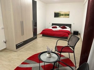 Închiriez apartament  - imagine 2