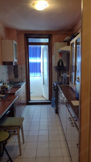 Apartament 3 camere, decomandat, zona Iuliu Maniu