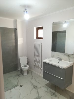 vila Bascov p+1 2024 teren 355mp zona rezidentiala toate utilitatile 80mp pe nivel 135000euro - imagine 4