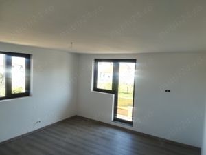 vila Bascov p+1 2024 teren 355mp zona rezidentiala toate utilitatile 80mp pe nivel 135000euro - imagine 11