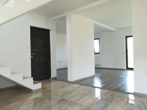 vila Bascov p+1 2024 teren 355mp zona rezidentiala toate utilitatile 80mp pe nivel 135000euro - imagine 5