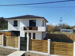 vila Bascov p+1 2024 teren 355mp zona rezidentiala toate utilitatile 80mp pe nivel 135000euro - imagine 10