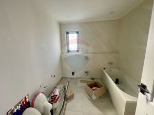 Casă / Vilă cu 3 camere de vânzare în zona Vest - imagine 8