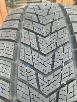 1 x cauciuc anvelopa iarna 225/45/19  - imagine 3