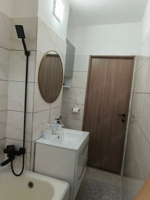 Vând apartament modern renovat și utilat 2 camere Giurgiu  - imagine 6