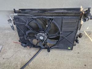 Capota Volkswagen EOS, ventilator, emblema vw, suport bara fata, grila + proiector stanga - imagine 4