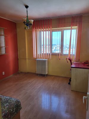 Vanzare apartament 3 camere Bld. Bucuresti 70mp util - imagine 5