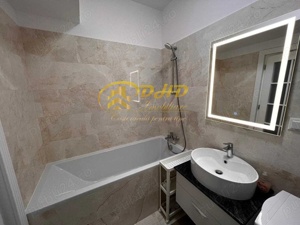 2 camere, Royal Town - imagine 6