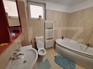 Apartament cu 3 camere, 75mp, parter, zona-Cetate - imagine 4