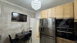 Apartament de 4 camere pe 2 niveluri, curte, 2 locuri de parcare, Ultracentral - imagine 4