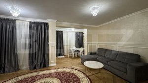 Apartament de 4 camere pe 2 niveluri, curte, 2 locuri de parcare, Ultracentral