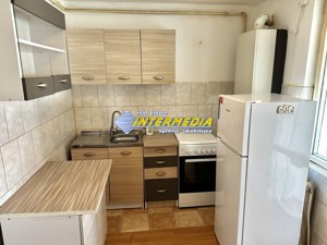 Apartament 3 camere 68 mp decomandat etaj 1 de vanzare in Cetate zona Mercur  - imagine 15