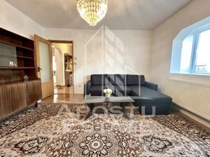 Apartament 4 camere, decomandat, centrala proprie, zona Girocului - imagine 2