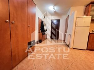 Apartament cu 2 camere, etajul 1, centrala proprie, zona Lunei - imagine 5