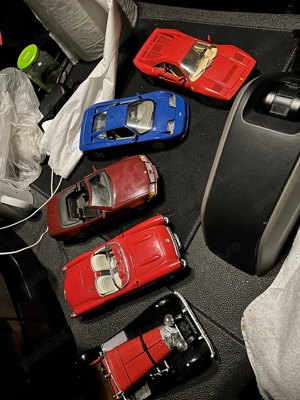 Ferrari, Burago, Maisto,BMW, Mercedes, 1 18 