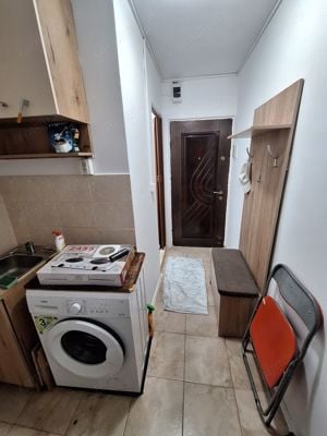 180 euro!!!Garsoniera la parter Zona Complexul Studentesc - imagine 5