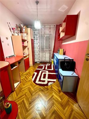 Apartament 3 Camere decomandat - etaj 2 - Bloc Anvelopat - Torontalului - imagine 4