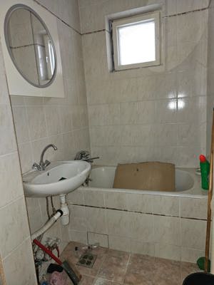 Urgent apartament 3 camere, etaj 3 zona Marasti - imagine 2