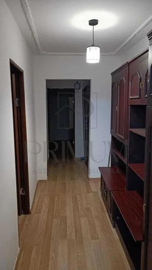 Apartament 3 camere - Dambovita - Centrala Proprie - imagine 3