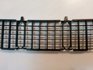 Grila aerisire capota BMW cod 51138220766 - imagine 4