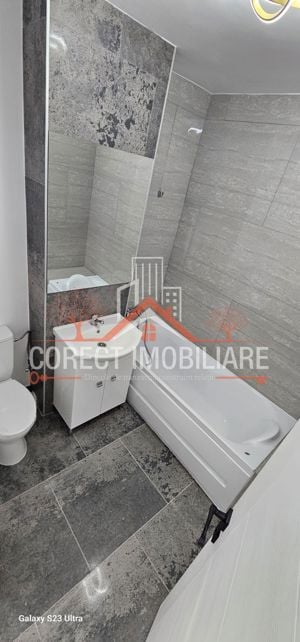 Apartament decomandat zona centrala C.M Modern - imagine 2