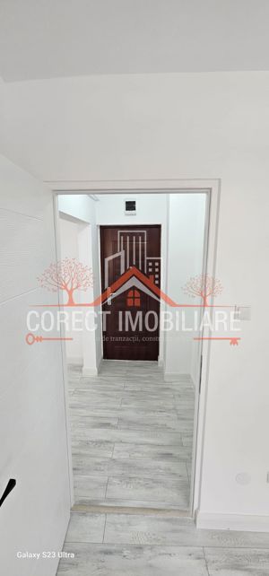 Apartament decomandat zona centrala C.M Modern - imagine 5