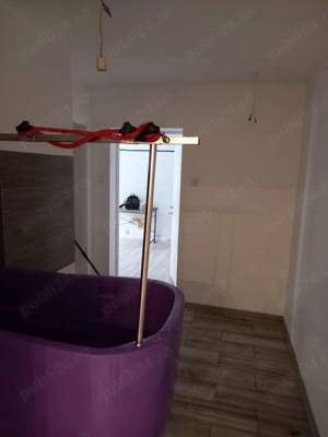 Apartament 2 camere de vânzare (posibilitate spațiu comercial)  - imagine 2