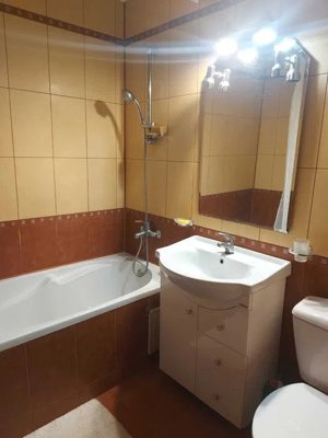 Apartament de 2 camere, 55 mp, AC, balcon, zona Basarabia  - imagine 6