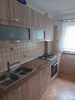 Apartament de 2 camere, 55 mp, AC, balcon, zona Basarabia  - imagine 4