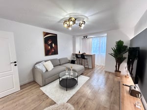 PROPRIETAR-Apartament 2 camere decomandat-renovat integral-Drumul Taberei - imagine 2