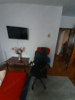 Vând Apartament cu 2 camere, garaj și beci în cartierul Rodnei - imagine 2