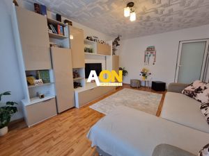 Apartament 3 camere decomandat, mobilat, utilat, Cetate - imagine 2