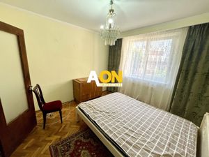 Apartament cu 3 Camere, Etaj 2, Decomandat, Zonă Ultracentrală - imagine 4