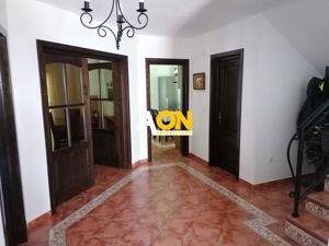 Casa 5 camere, garaj, 536 mp teren, zona Kaufland Cetate - imagine 5