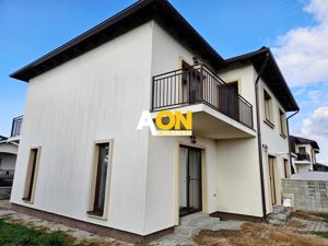 1/2 Duplex, 4 camere, mobilat, utilat, 230 mp, zona Lipoveni - imagine 2