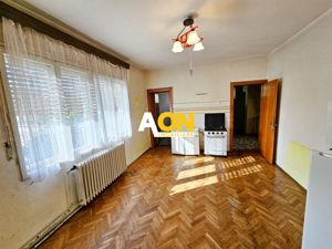 Casa tip duplex, 4 camere, garaj. Cetate, zona HCC - imagine 5