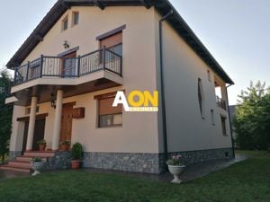 Casa 5 camere, garaj, 536 mp teren, zona Kaufland Cetate