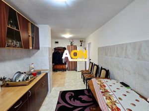 Apartament 2 camere, etaj 3,  mobilat utilat, zona Kaufland Cetate - imagine 5