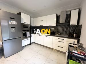 Casă înșiruită, P+E+M, 5 Camere, Zona Micești - imagine 5