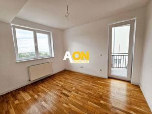 Apartament 2 camere, 43 mp utili + balcon 9 mp,  etaj 3, bloc nou - imagine 4