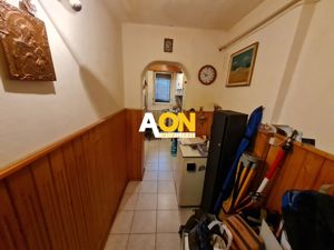 Apartament 2 Camere, 42mp, Decomandat, Cetate - imagine 2