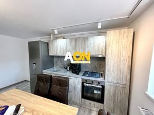 Apartament cu 3 Camere, Recent Renovat, Cetate - imagine 5