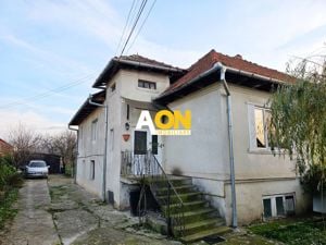 1/2 Duplex, 4 camere, 720 mp teren, zona Cetatea Alba-Carolina